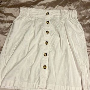Knee length linen skirt w/pockets